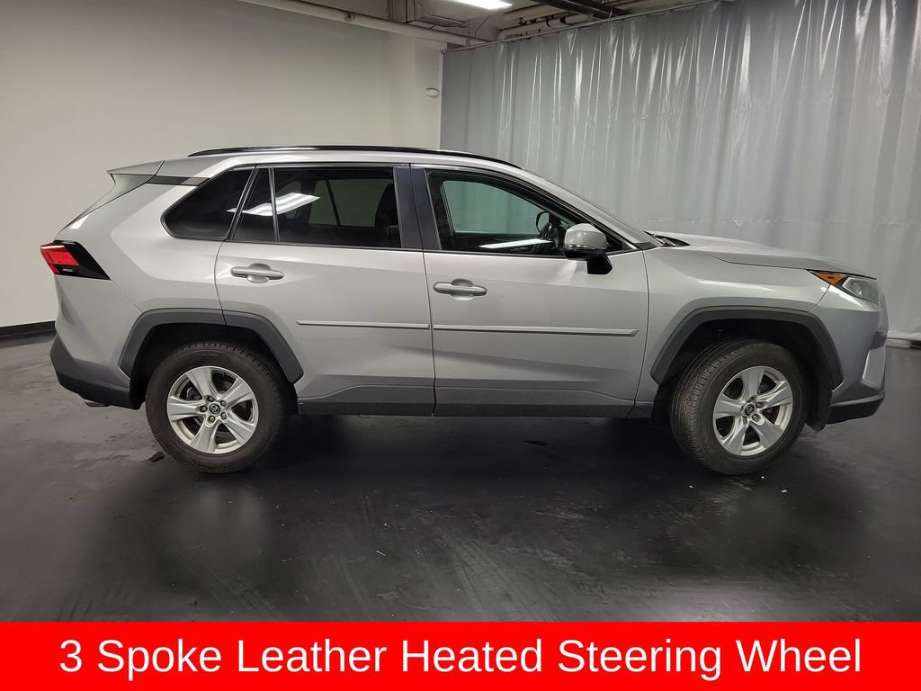 Used 2020 Toyota RAV4 XLE w/ Convenience Package AWD/4WD image 9