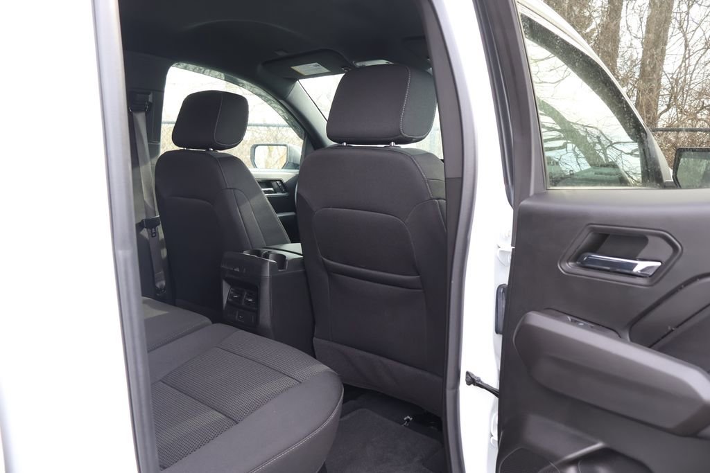 Certified 2024 Chevrolet Colorado LT w/ LT Convenience Package image 47