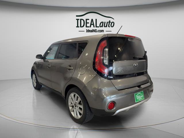 Used 2018 Kia Soul + FWD image 14