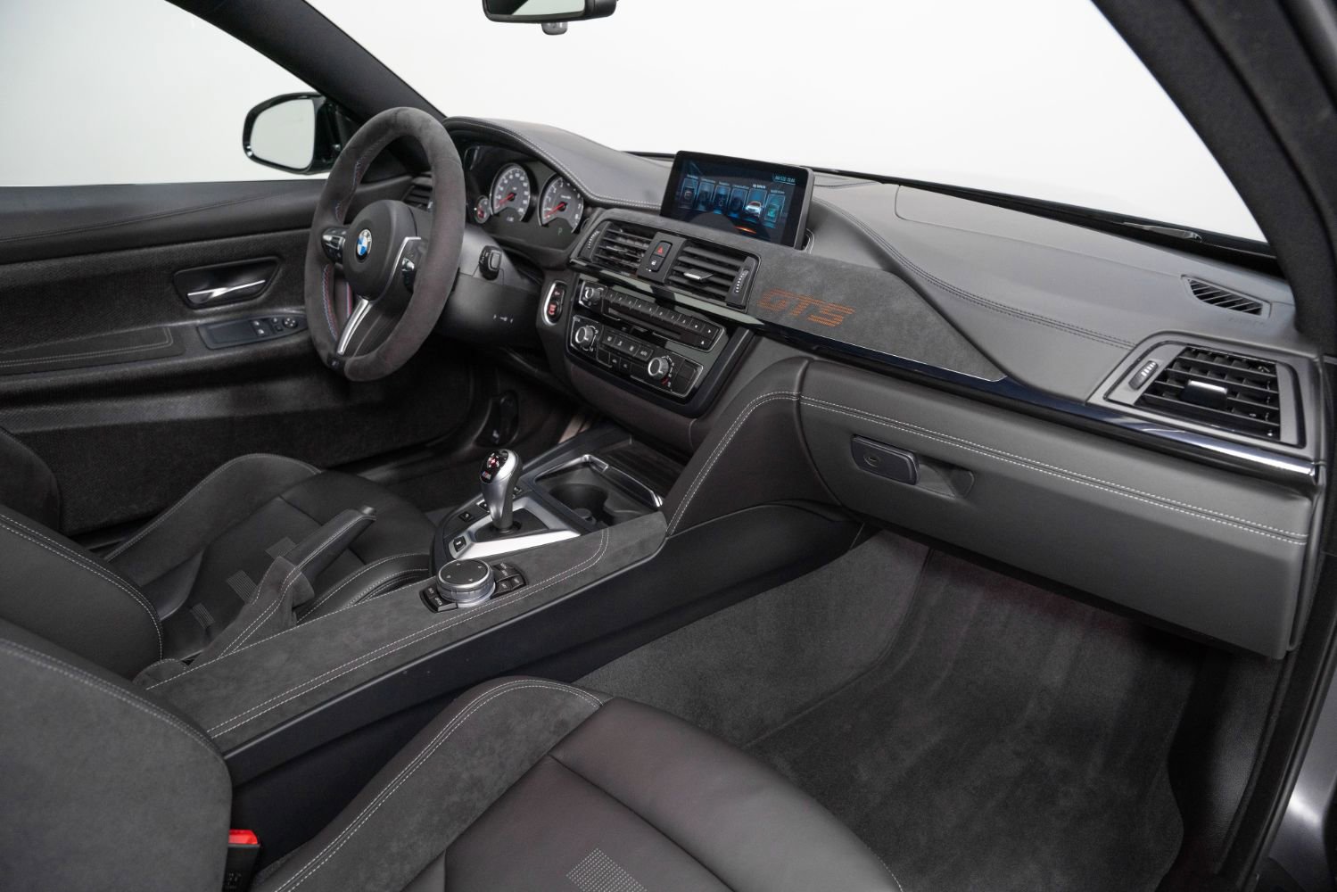 Used 2016 BMW M4 GTS image 36