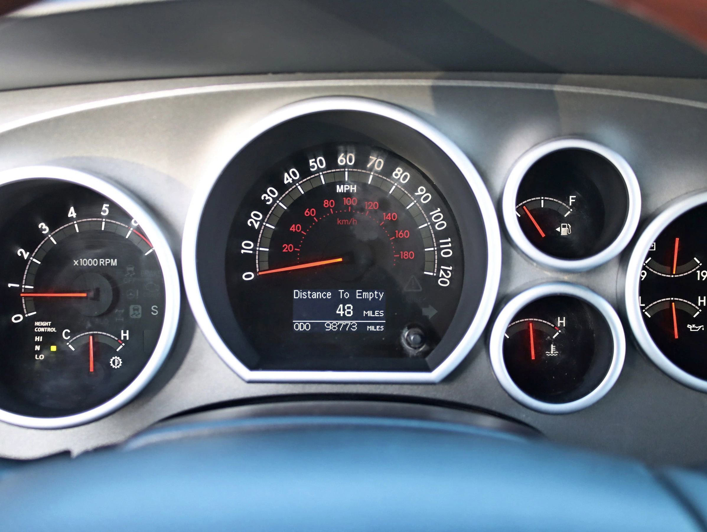 Used 2017 Toyota Sequoia Platinum AWD/4WD image 21