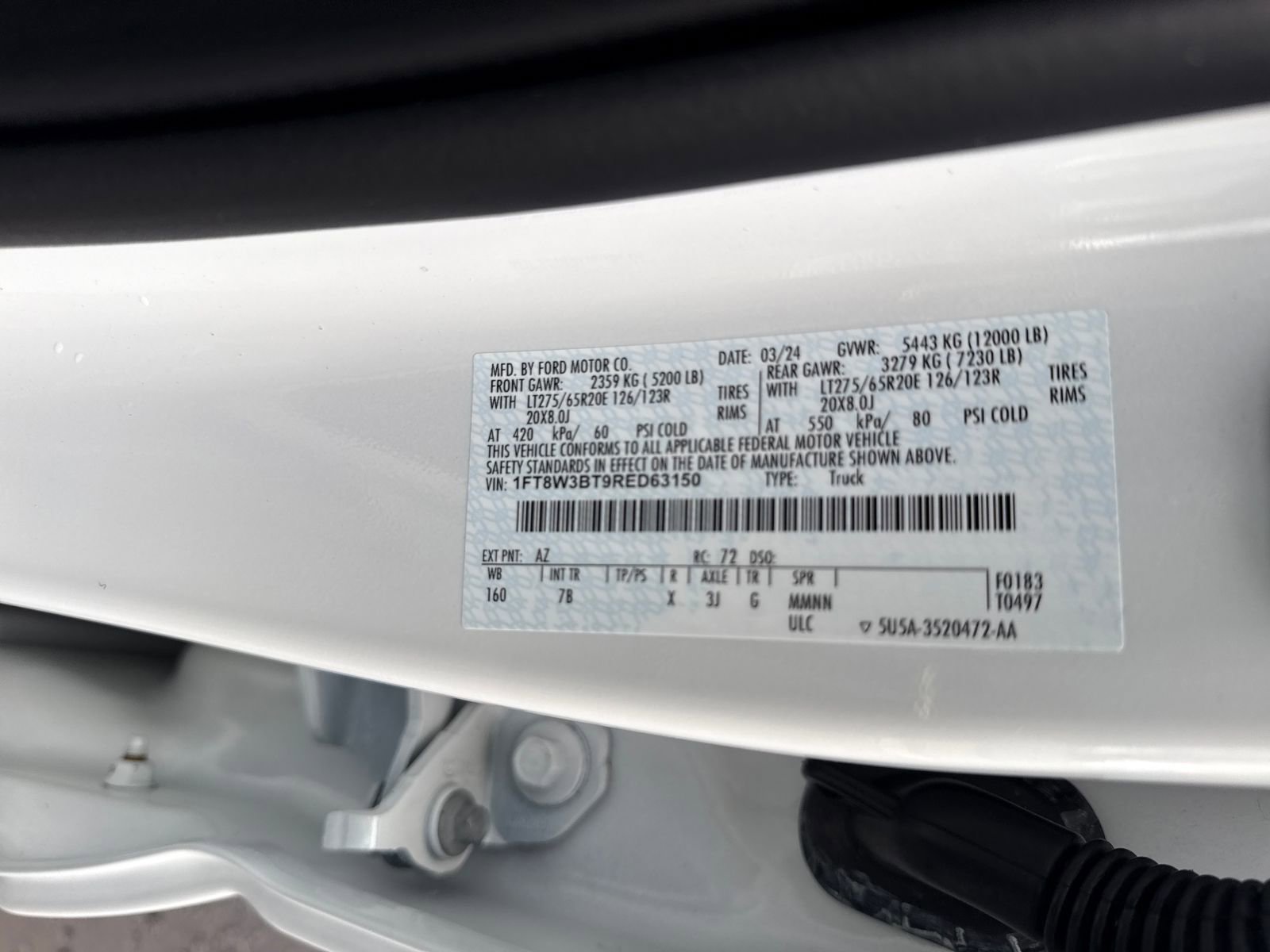 Certified 2024 Ford F350 Platinum w/ FX4 Off-Road Package image 30