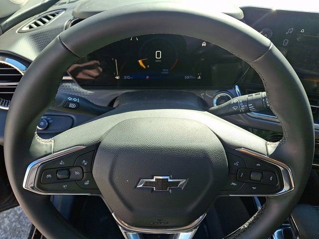 Used 2026 Chevrolet Trax ACTIV w/ Driver Confidence Package FWD image 4