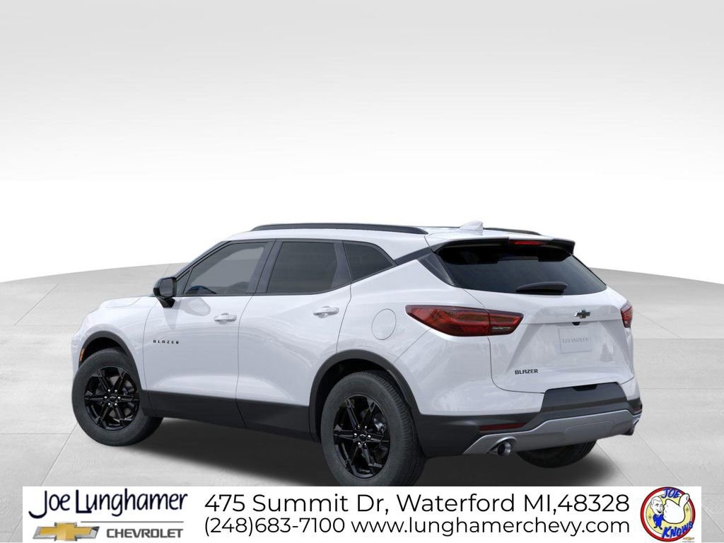 New 2026 Chevrolet Blazer LT image 3