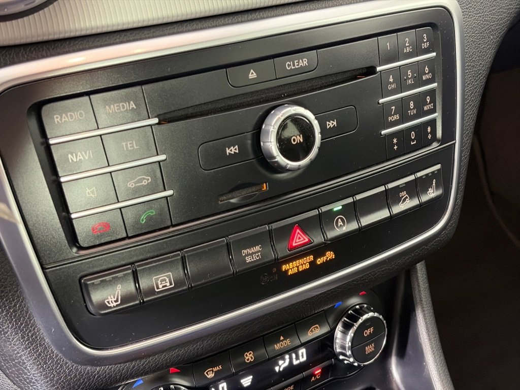 Used 2017 Mercedes-Benz GLA 250 4MATIC image 21