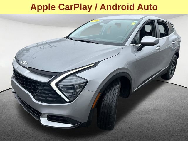 Used 2025 Kia Sportage LX image 5
