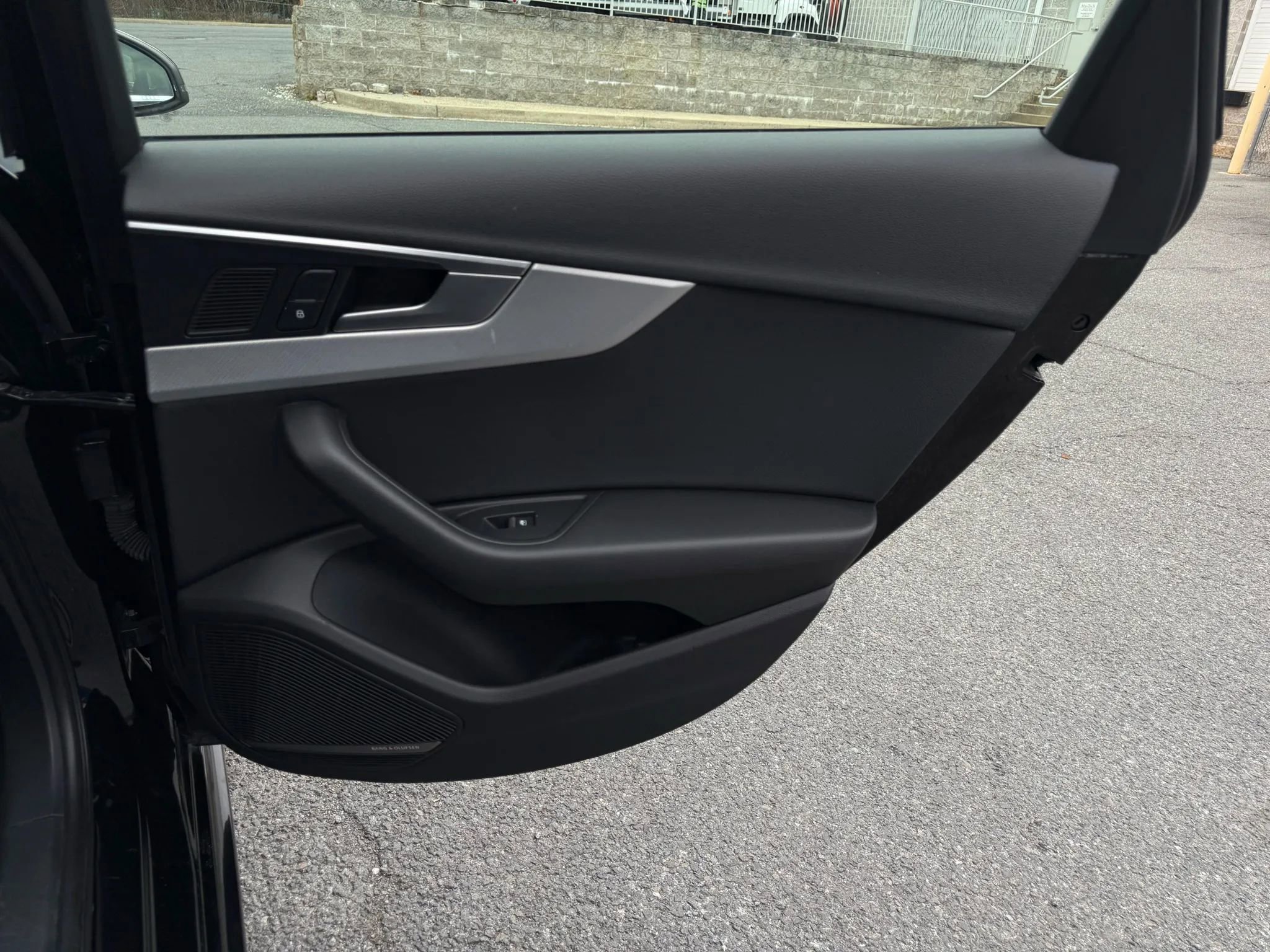 Used 2018 Audi A4 2.0T Ultra Premium Plus w/ Premium Plus Package image 26