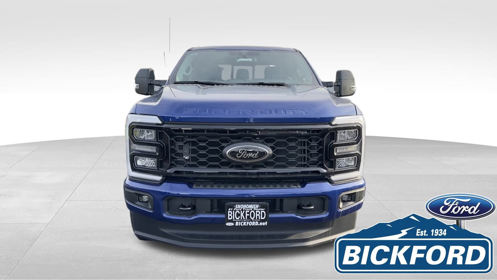 New 2026 Ford F250 XLT w/ XLT Premium Package AWD/4WD image 2