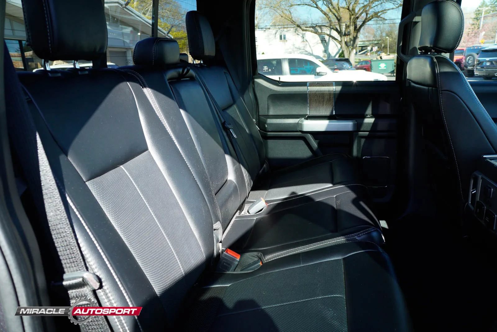 Used 2020 Ford F350 Lariat AWD/4WD image 38