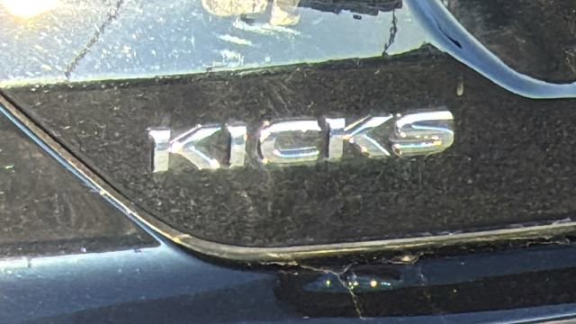 Used 2024 Nissan Kicks SV image 28