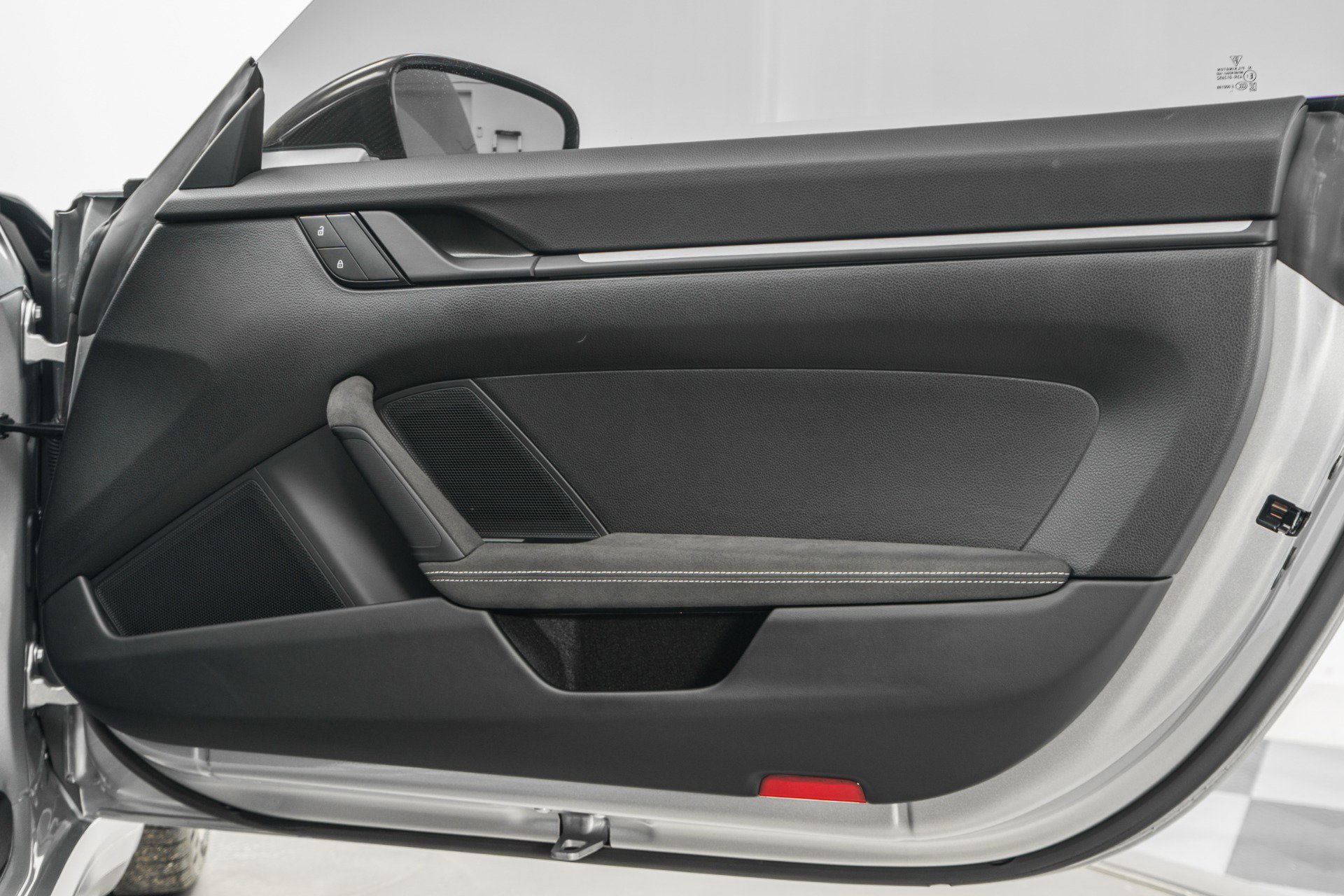 Used 2022 Porsche 911 GT3 RWD image 43