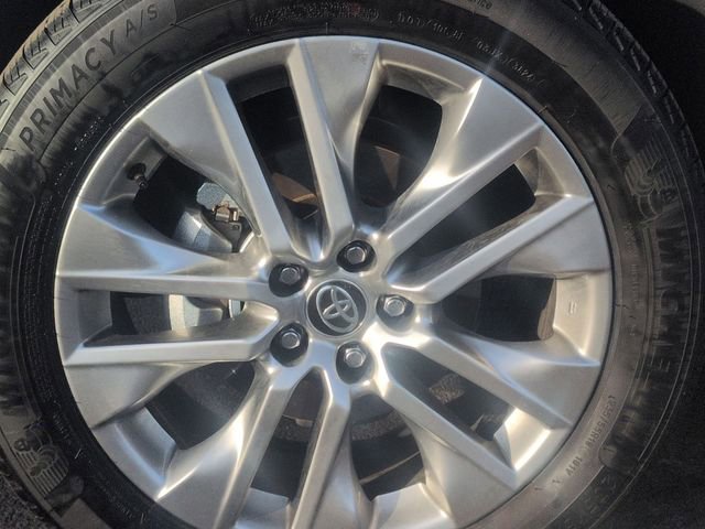 Certified 2025 Toyota RAV4 XLE Premium image 11