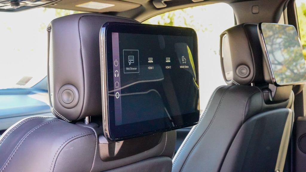 New 2026 GMC Yukon AT4 Ultimate image 12