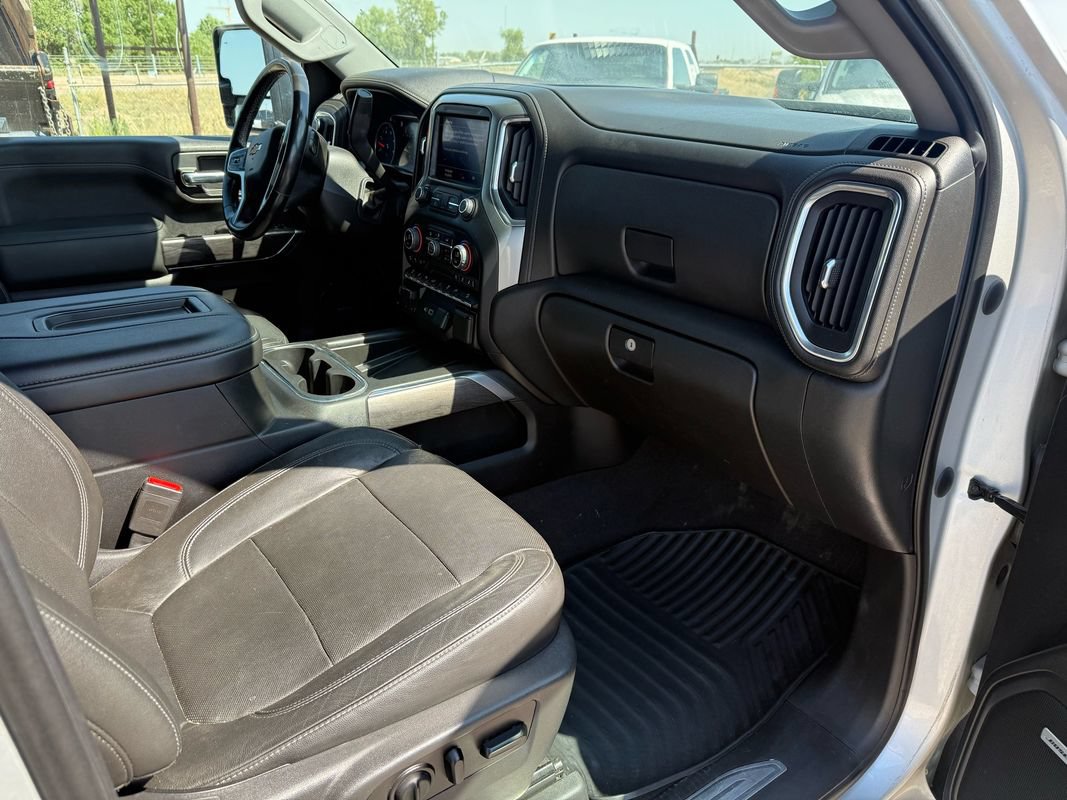 Used 2020 Chevrolet Silverado 2500 LTZ w/ LTZ Plus Package AWD/4WD image 15