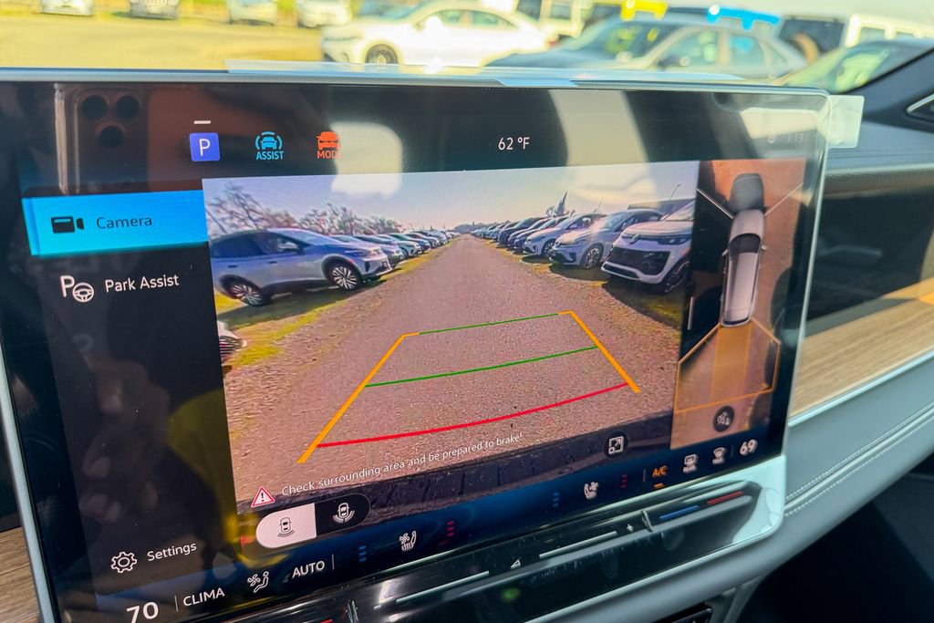 New 2026 Volkswagen Tiguan SEL R-Line image 22