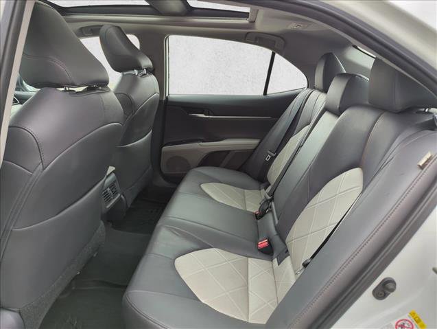 Used 2019 Toyota Camry XLE FWD image 17