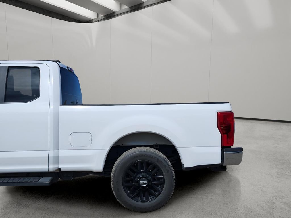 Used 2020 Ford F250 XL w/ Power Equipment Group RWD image 5