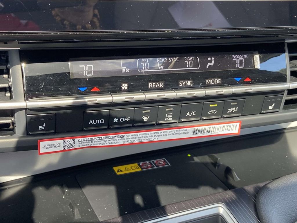 New 2026 Toyota Sienna XLE image 26