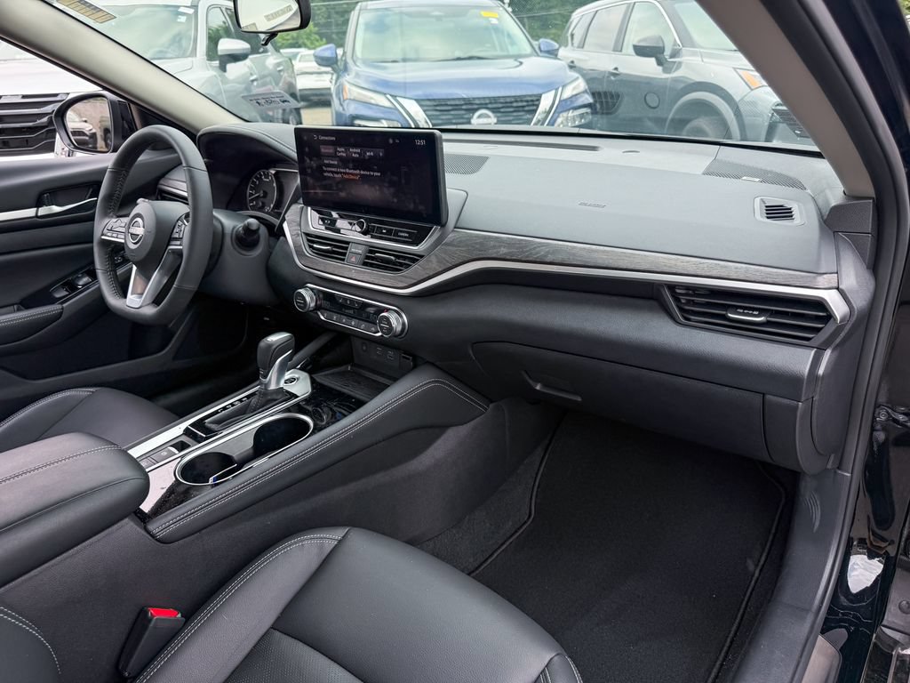 Certified 2025 Nissan Altima 2.5 SL FWD image 11