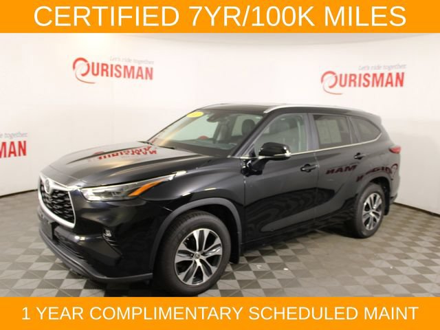 Used 2023 Toyota Highlander XLE AWD/4WD image 3
