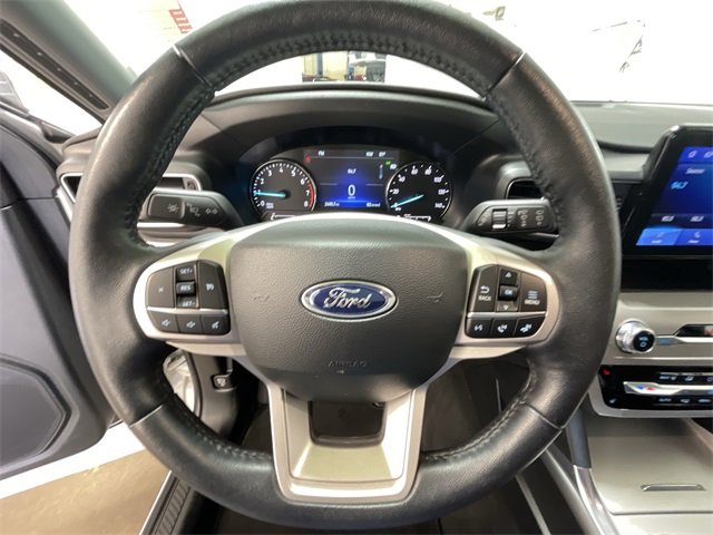 Used 2023 Ford Explorer XLT w/ Equipment Group 202A image 12