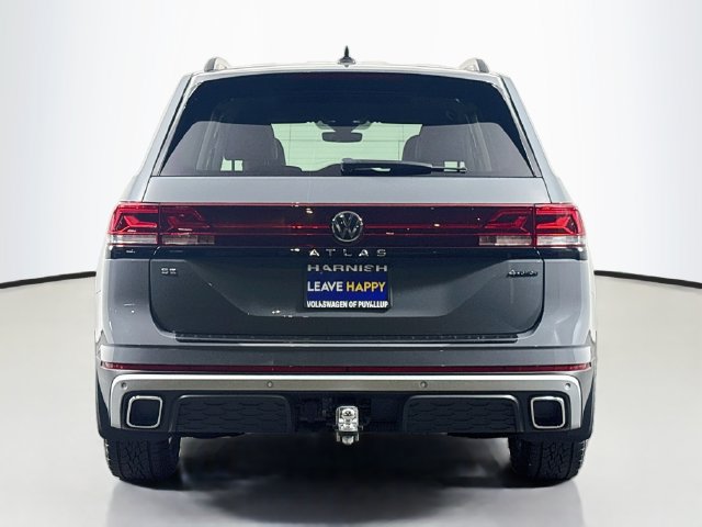 Certified 2024 Volkswagen Atlas Peak Edition SE AWD/4WD image 6