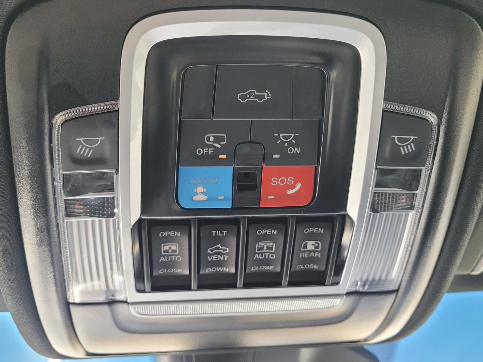 Used 2025 RAM 1500 Rebel w/ Rebel Level 2 Equipment Group AWD/4WD image 29
