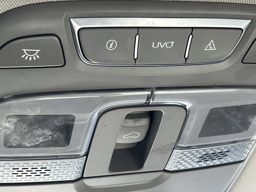 Used 2022 Kia Telluride EX w/ EX Premium Package image 26