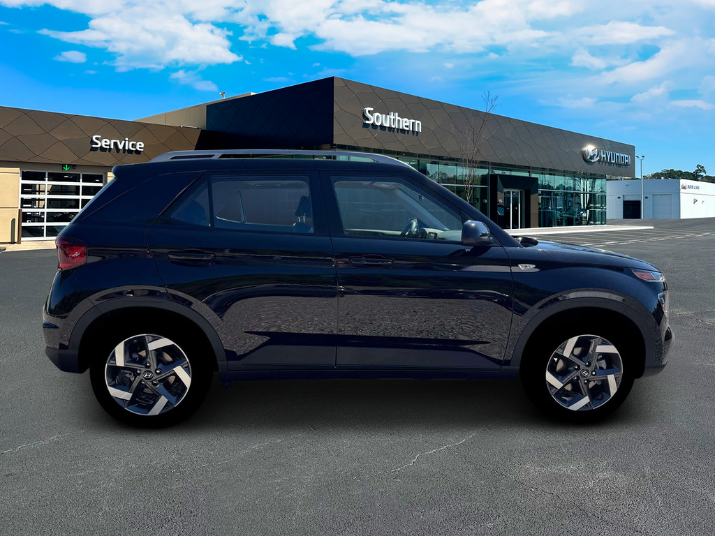 New 2026 Hyundai Venue SEL FWD image 10