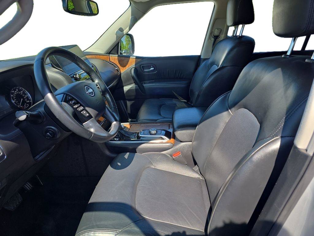 Used 2024 Nissan Armada SL w/ Captain's Chairs Package AWD/4WD image 11
