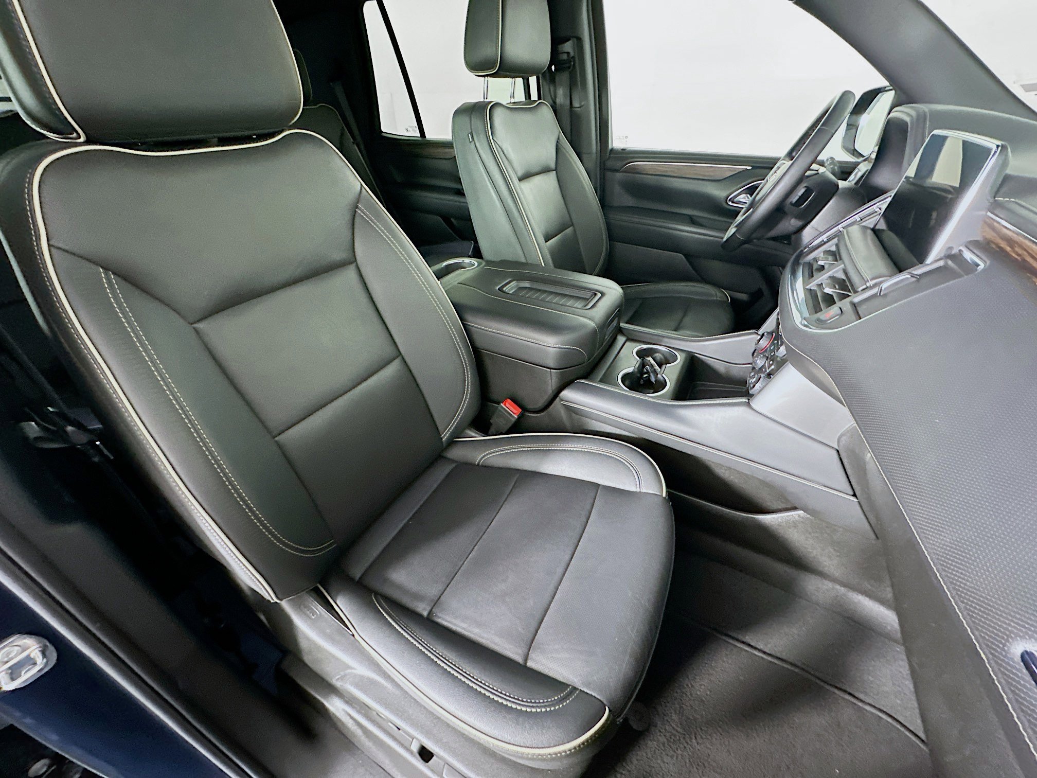 Used 2024 Chevrolet Tahoe Premier image 33