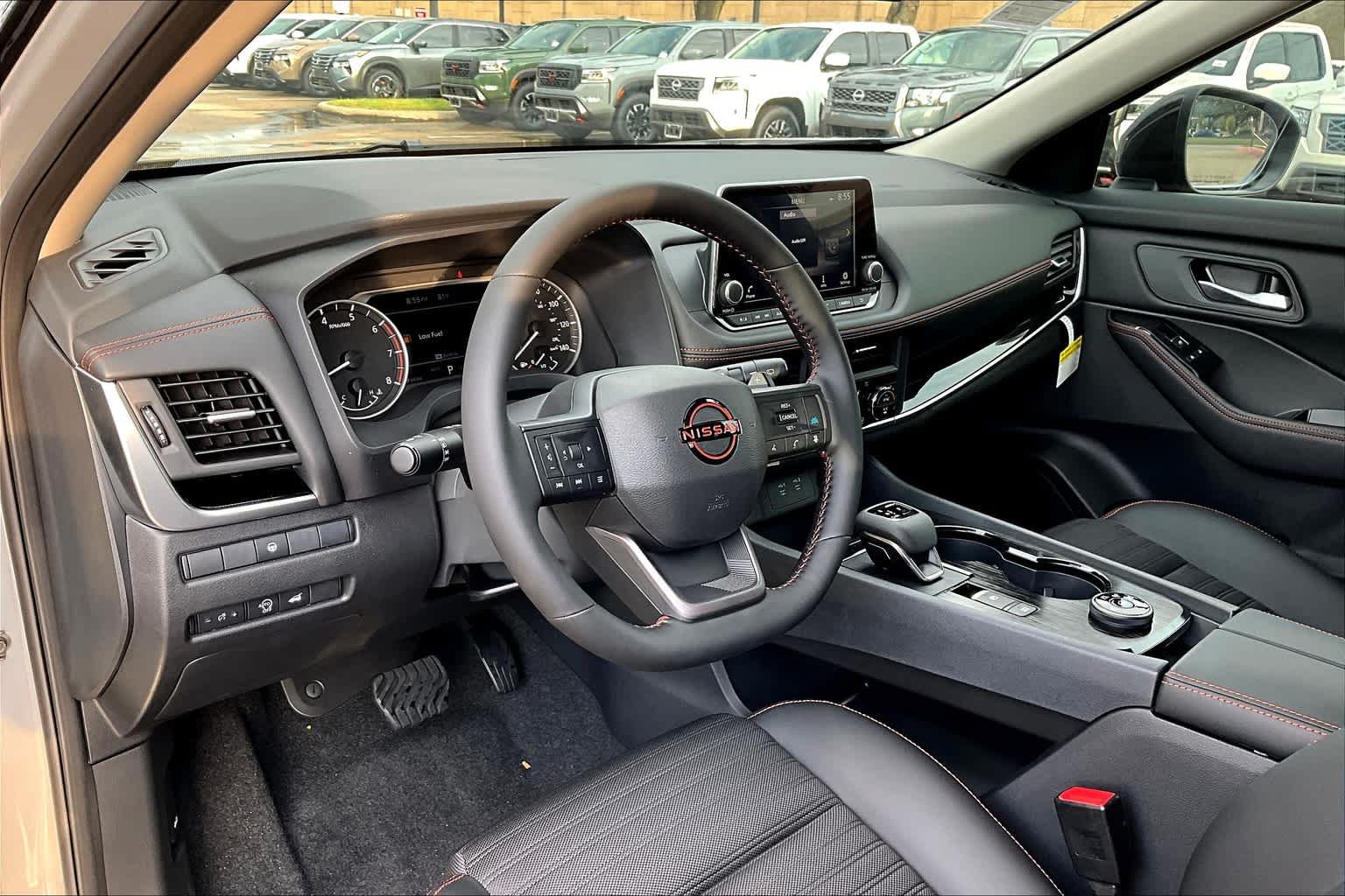 Used 2025 Nissan Rogue SV w/ Rock Creek Premium Package AWD/4WD image 10