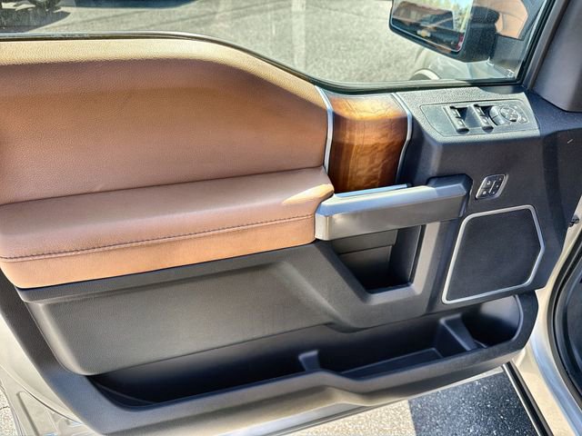 Used 2017 Ford F150 Limited image 23