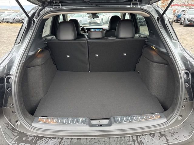 New 2026 Nissan Kicks SR w/ SR Premium Package AWD/4WD image 7