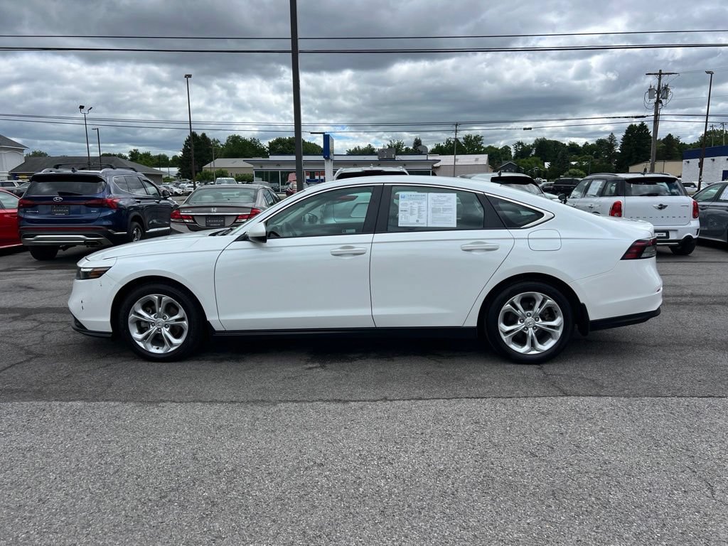 Used 2023 Honda Accord LX image 2