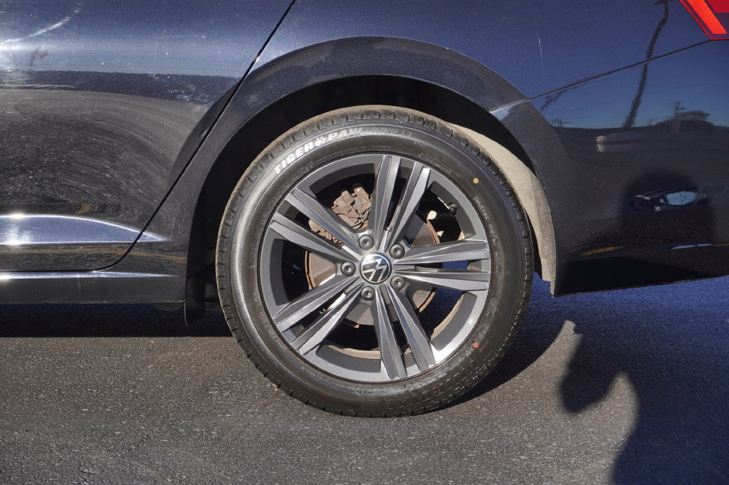 Used 2022 Volkswagen Jetta SE FWD image 11