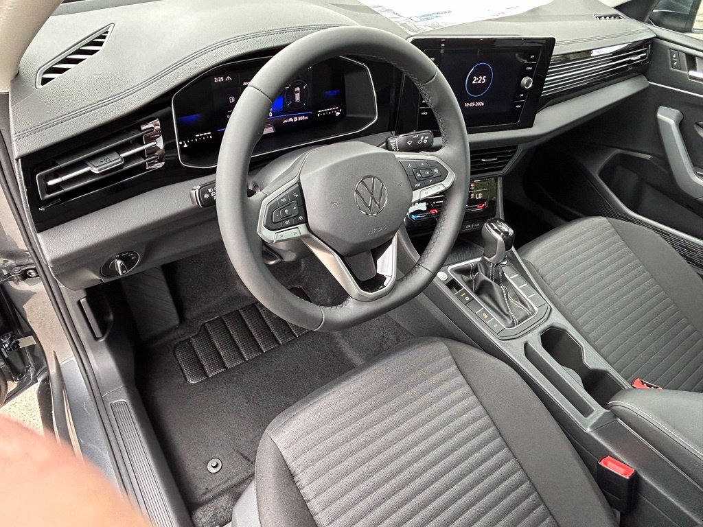 New 2027 Volkswagen Jetta S FWD image 17