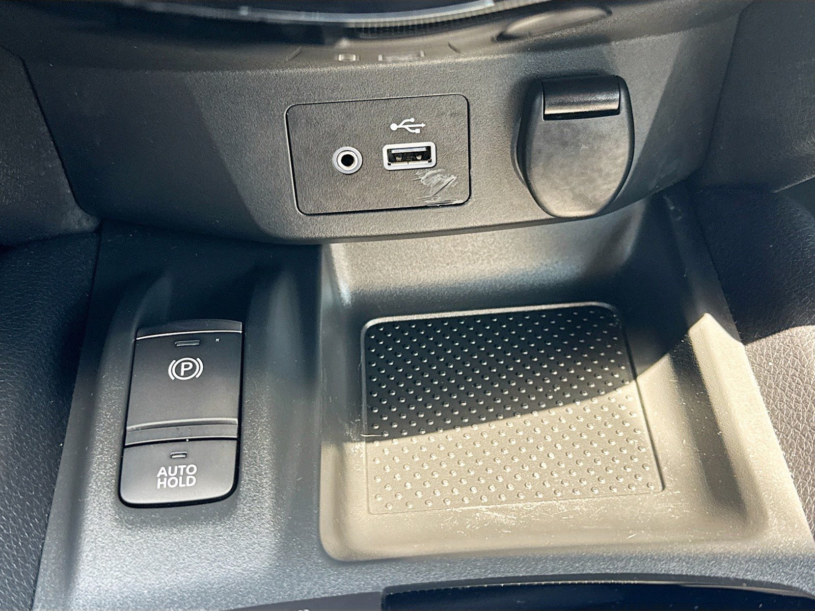 Used 2022 Nissan Rogue Sport SV w/ Technology Package FWD image 17