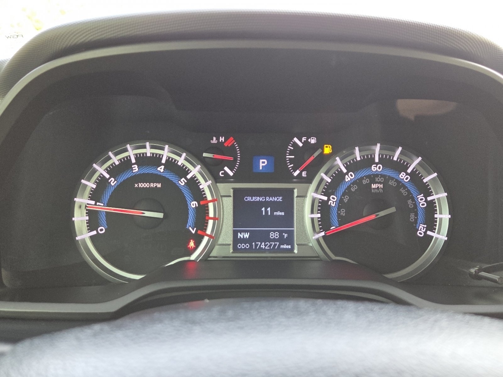 Used 2014 Toyota 4Runner SR5 Premium AWD/4WD image 26