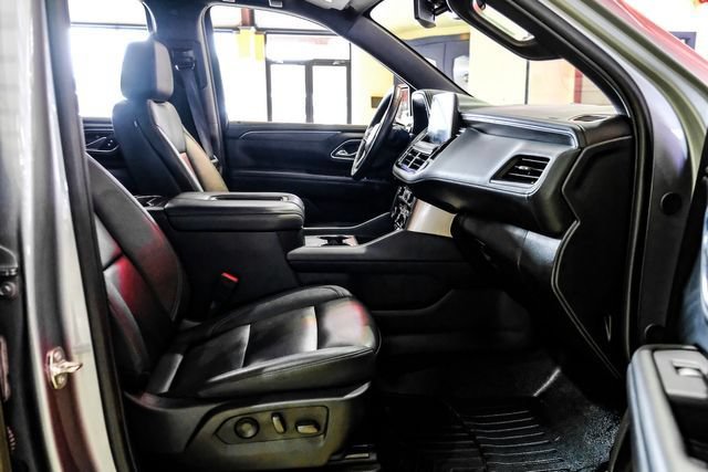 Used 2024 Chevrolet Tahoe Z71 AWD/4WD image 14