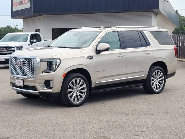 Used 2022 GMC Yukon Denali RWD image 3