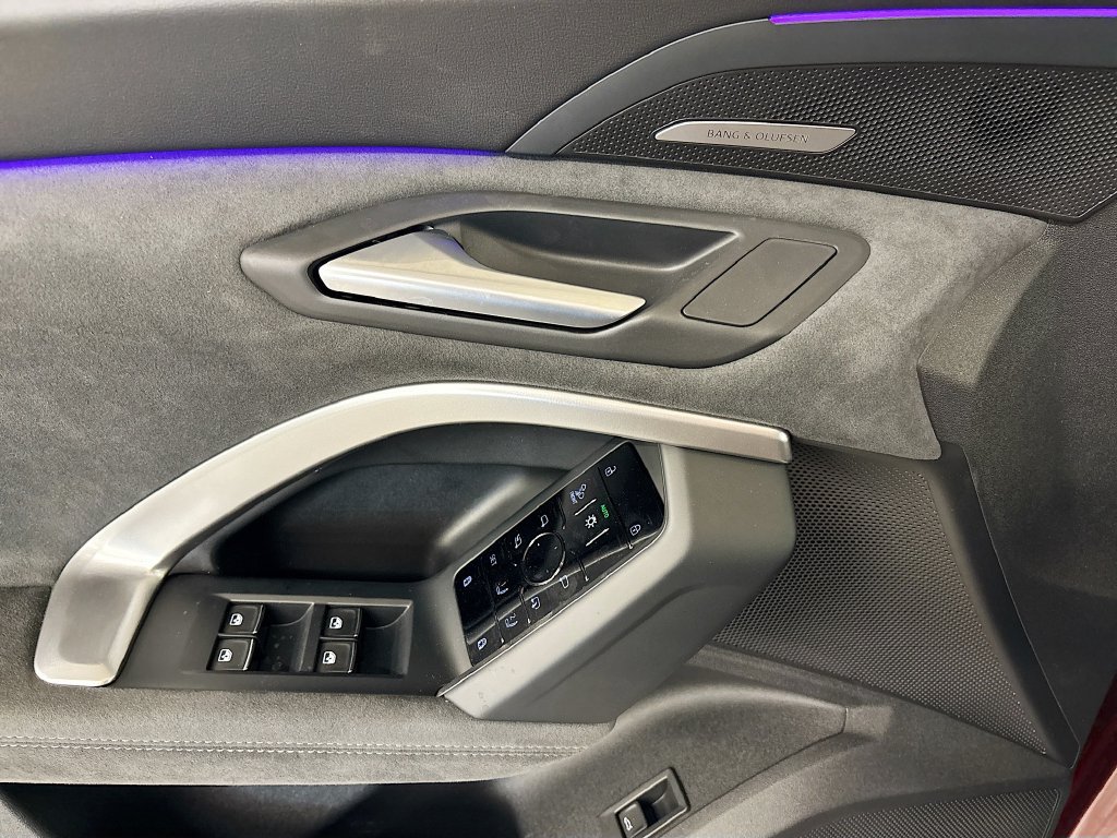 New 2026 Audi SQ5 Premium Plus AWD/4WD image 21