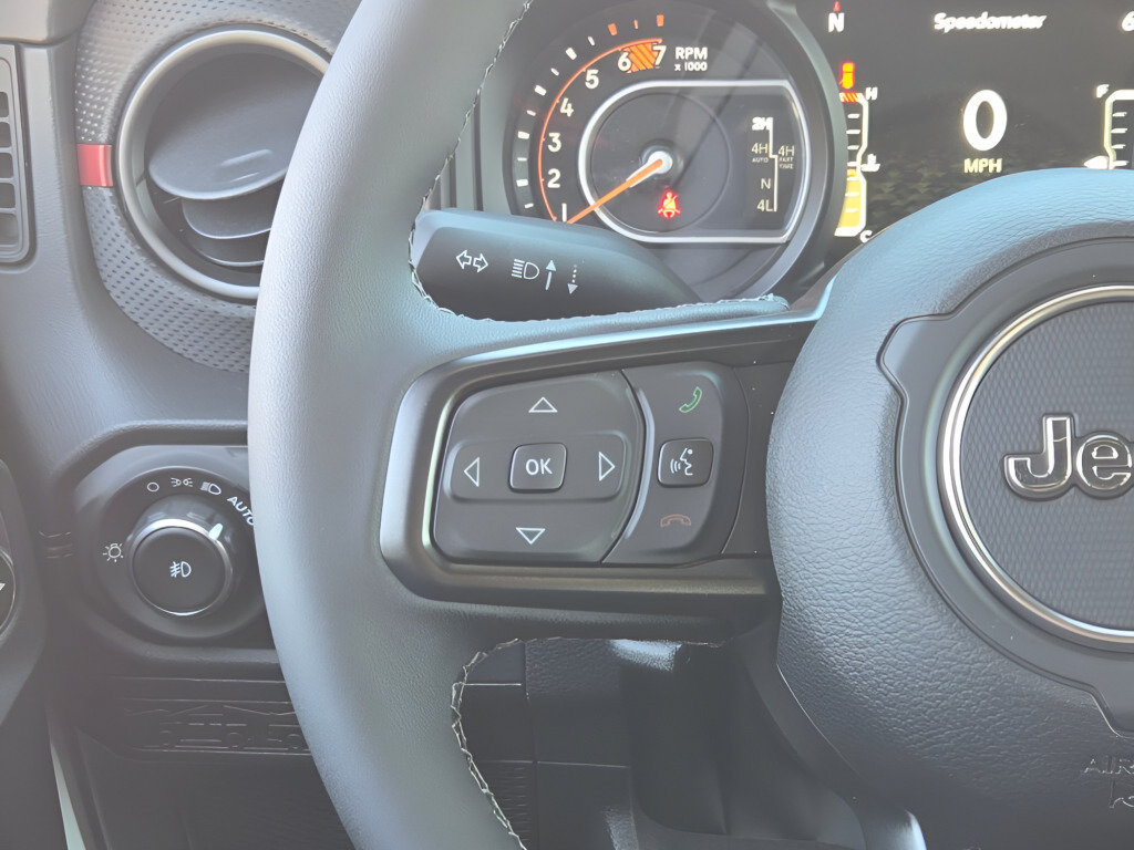 New 2027 Jeep Wrangler Unlimited Rubicon AWD/4WD image 40