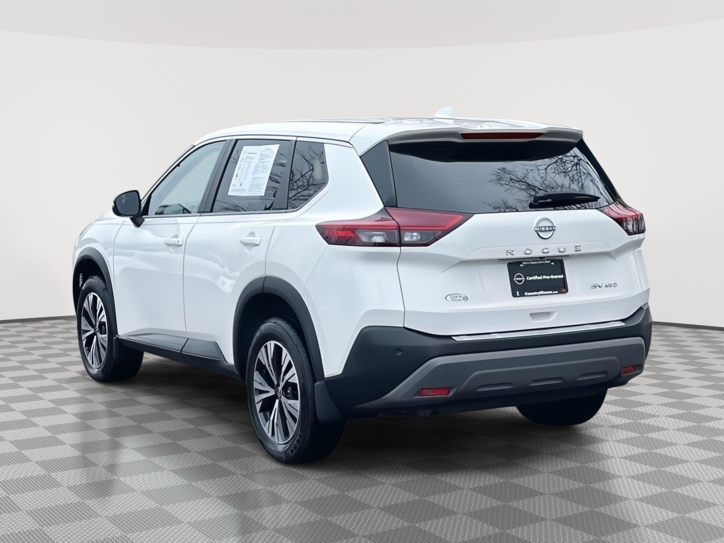 Certified 2023 Nissan Rogue SV image 7