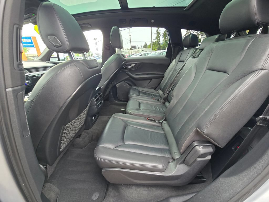 Used 2019 Audi Q7 3.0T Premium AWD/4WD image 10