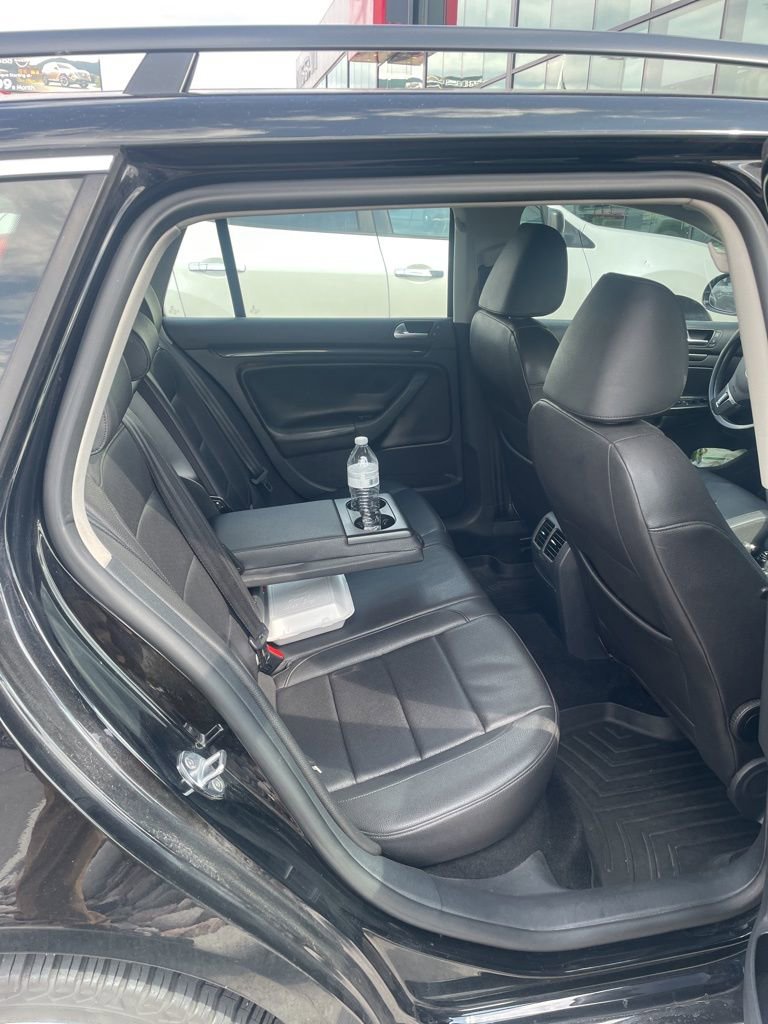 Used 2013 Volkswagen Jetta TDI image 10