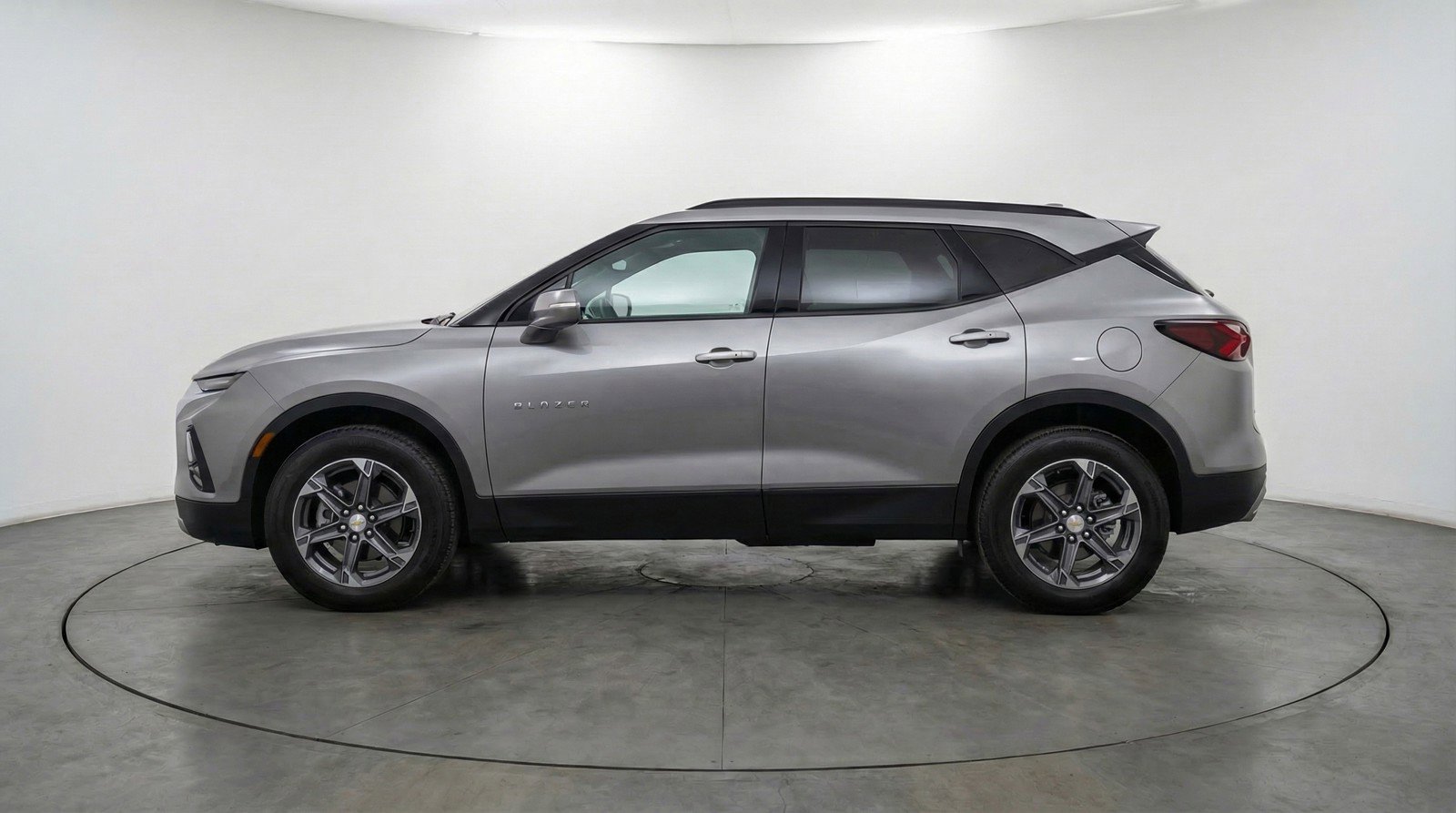 Used 2025 Chevrolet Blazer LT image 5