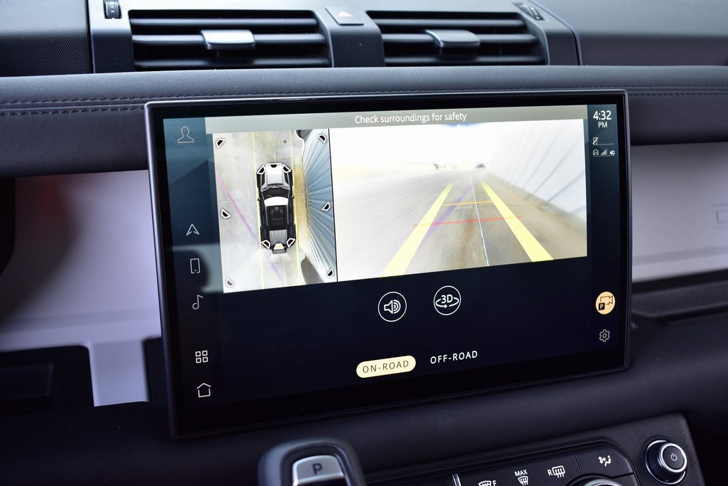 Used 2025 Land Rover Defender 110 S image 51