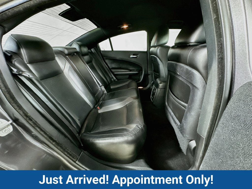 Used 2021 Dodge Charger SXT w/ Leather Interior Group RWD image 29
