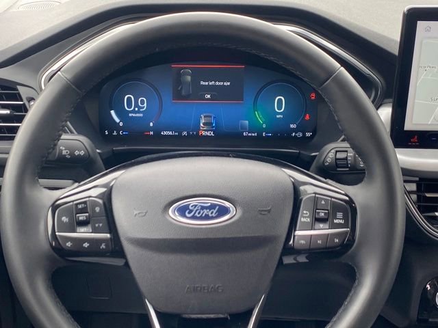 Used 2023 Ford Escape Platinum image 8